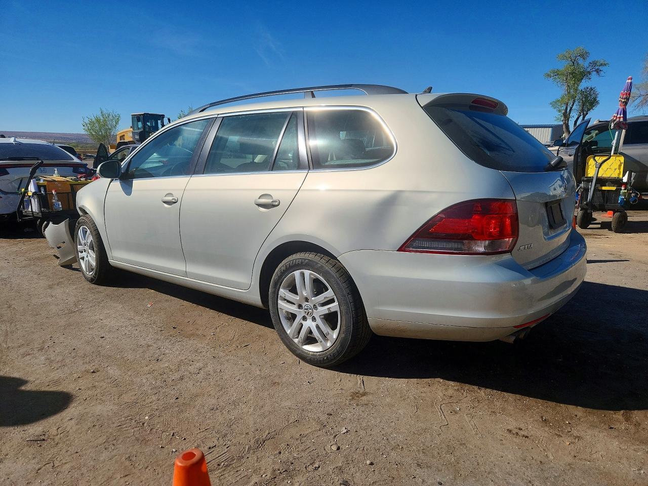 2011 VOLKSWAGEN JETTA