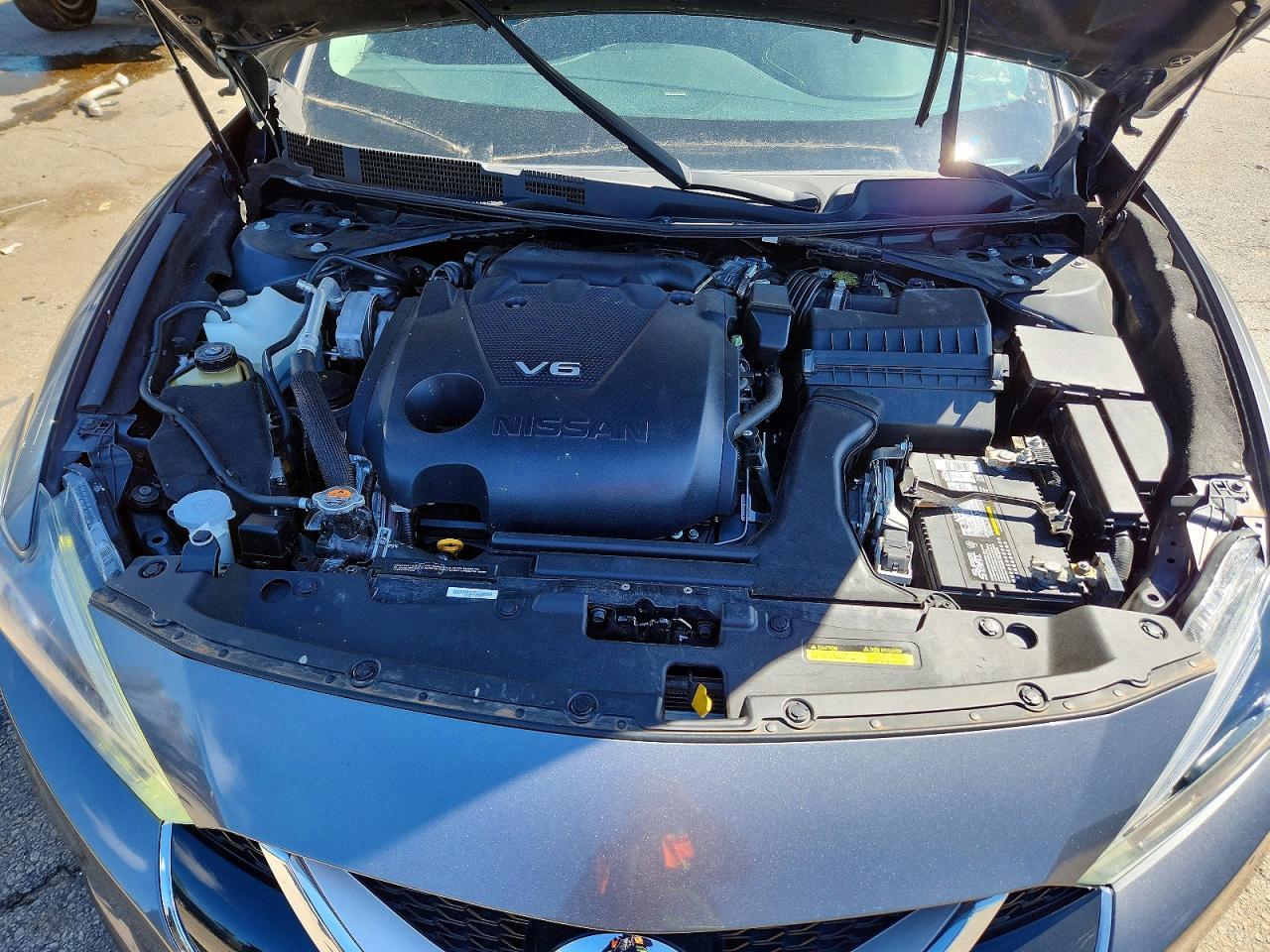 2017 NISSAN Maxima