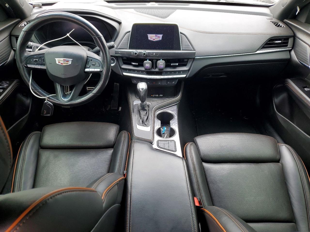 2022 CADILLAC CT4