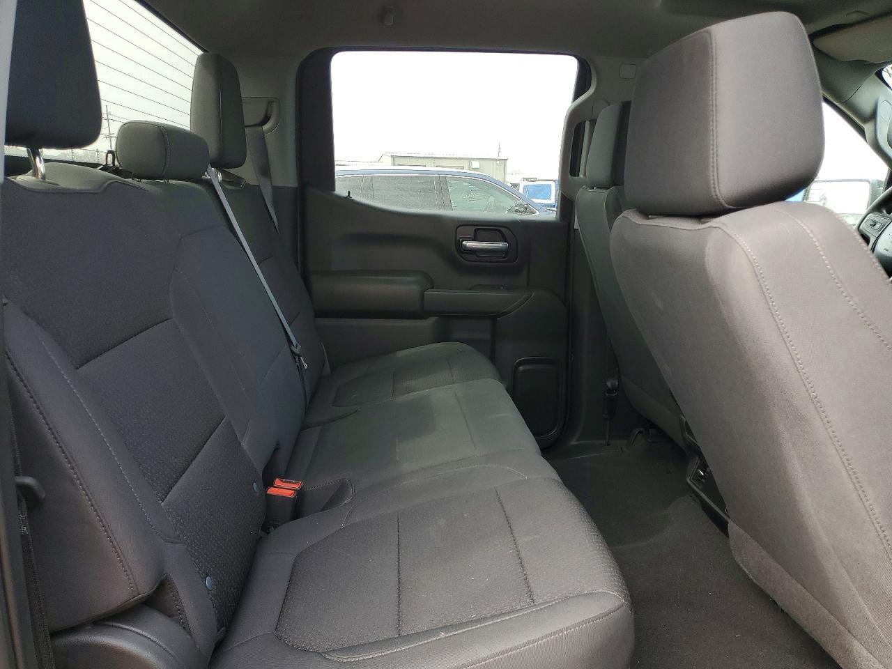 2021 CHEVROLET Silverado