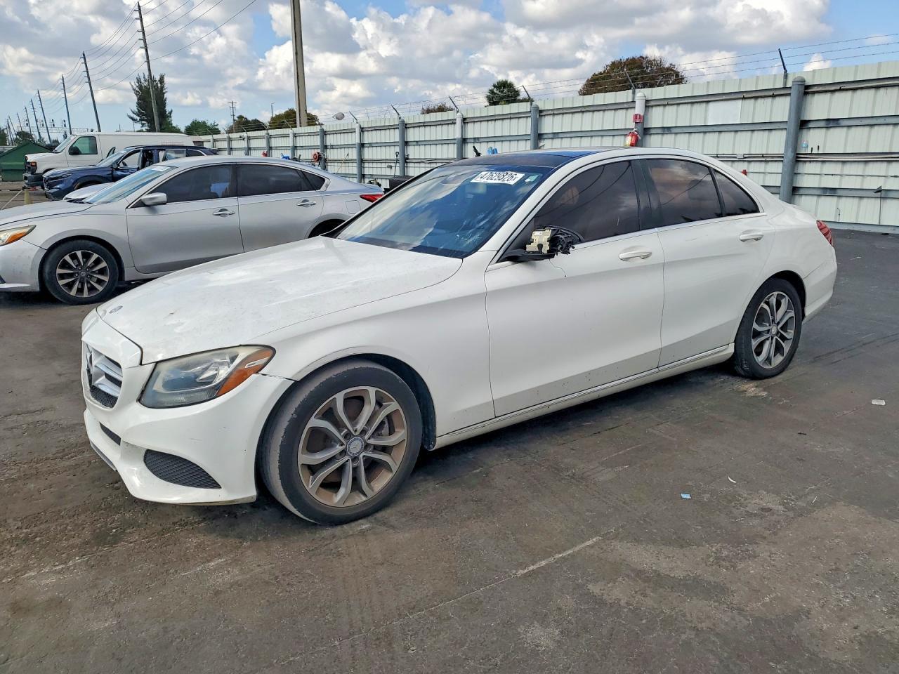 2017 MERCEDES-BENZ C-CLASS