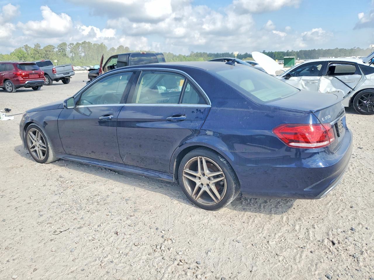 2014 MERCEDES-BENZ E-Class