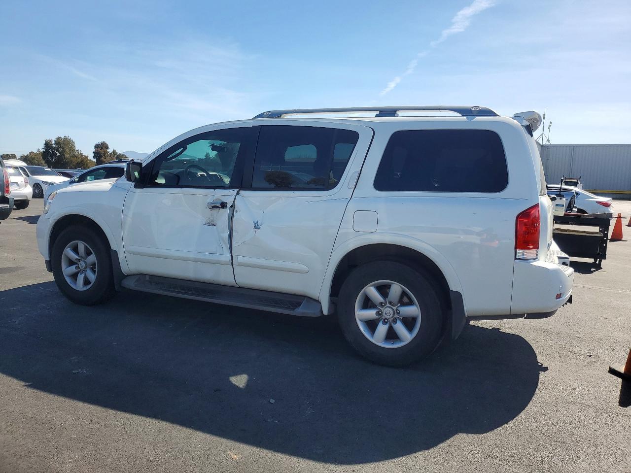 2010 NISSAN Armada