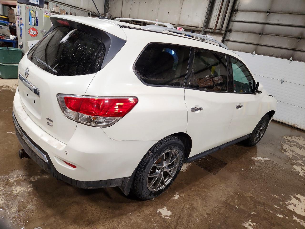 2016 NISSAN PATHFINDER