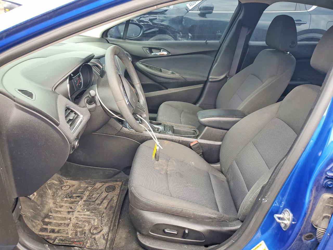 2017 CHEVROLET CRUZE