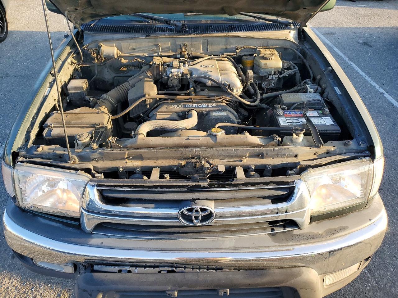 2002 TOYOTA 4Runner