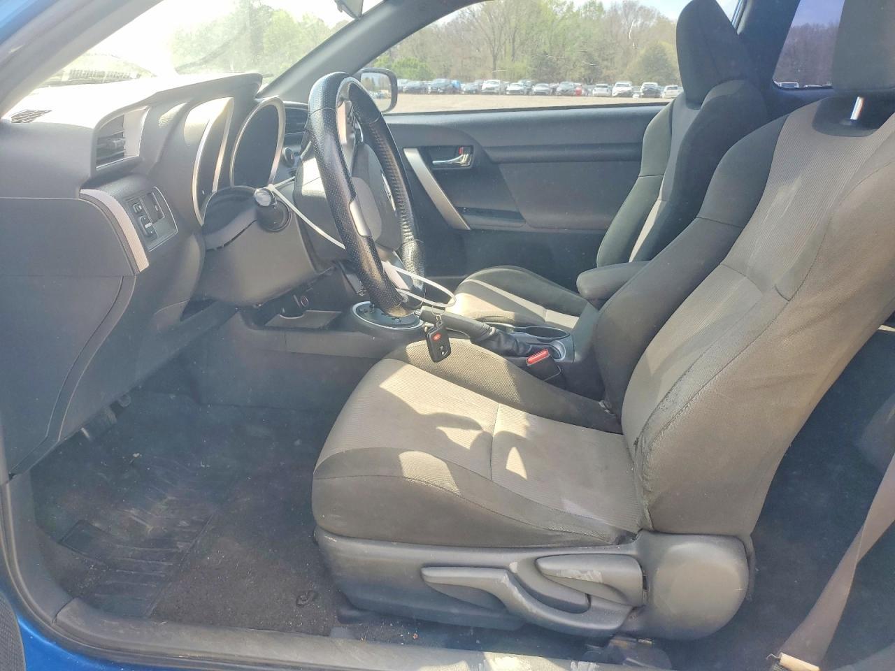 2016 SCION TC