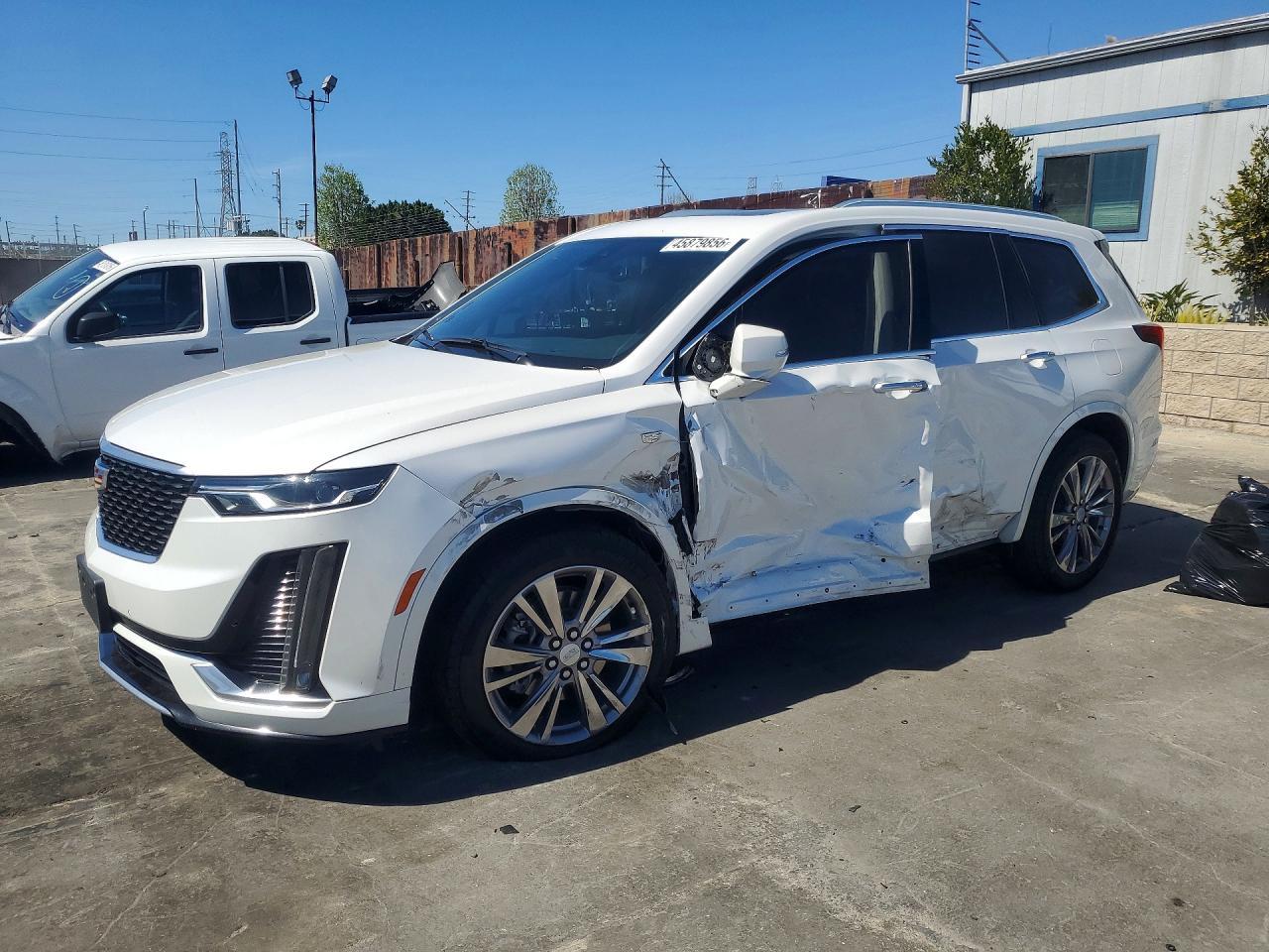 2022 CADILLAC XT6