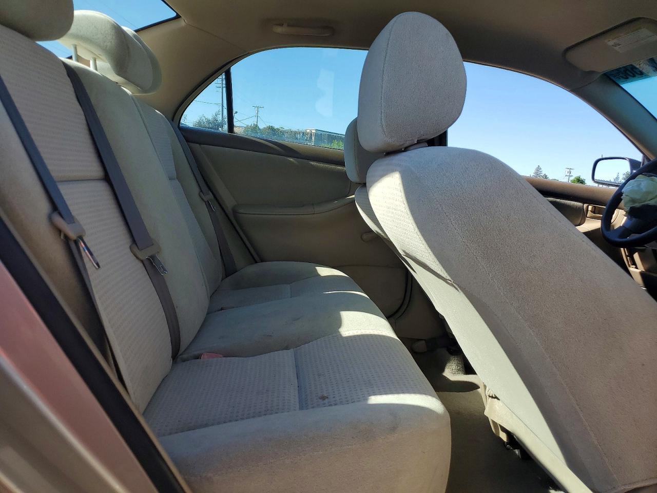 2005 TOYOTA COROLLA