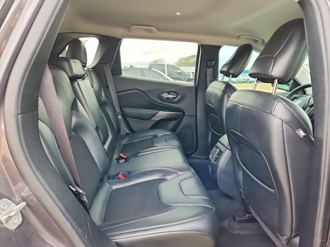2020 JEEP CHEROKEE