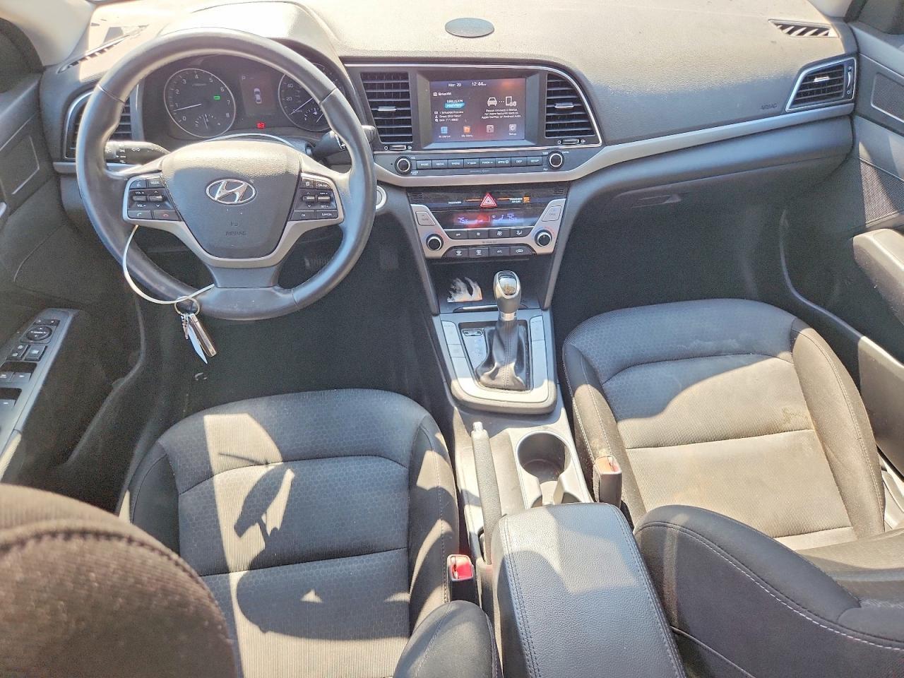 2017 HYUNDAI ELANTRA