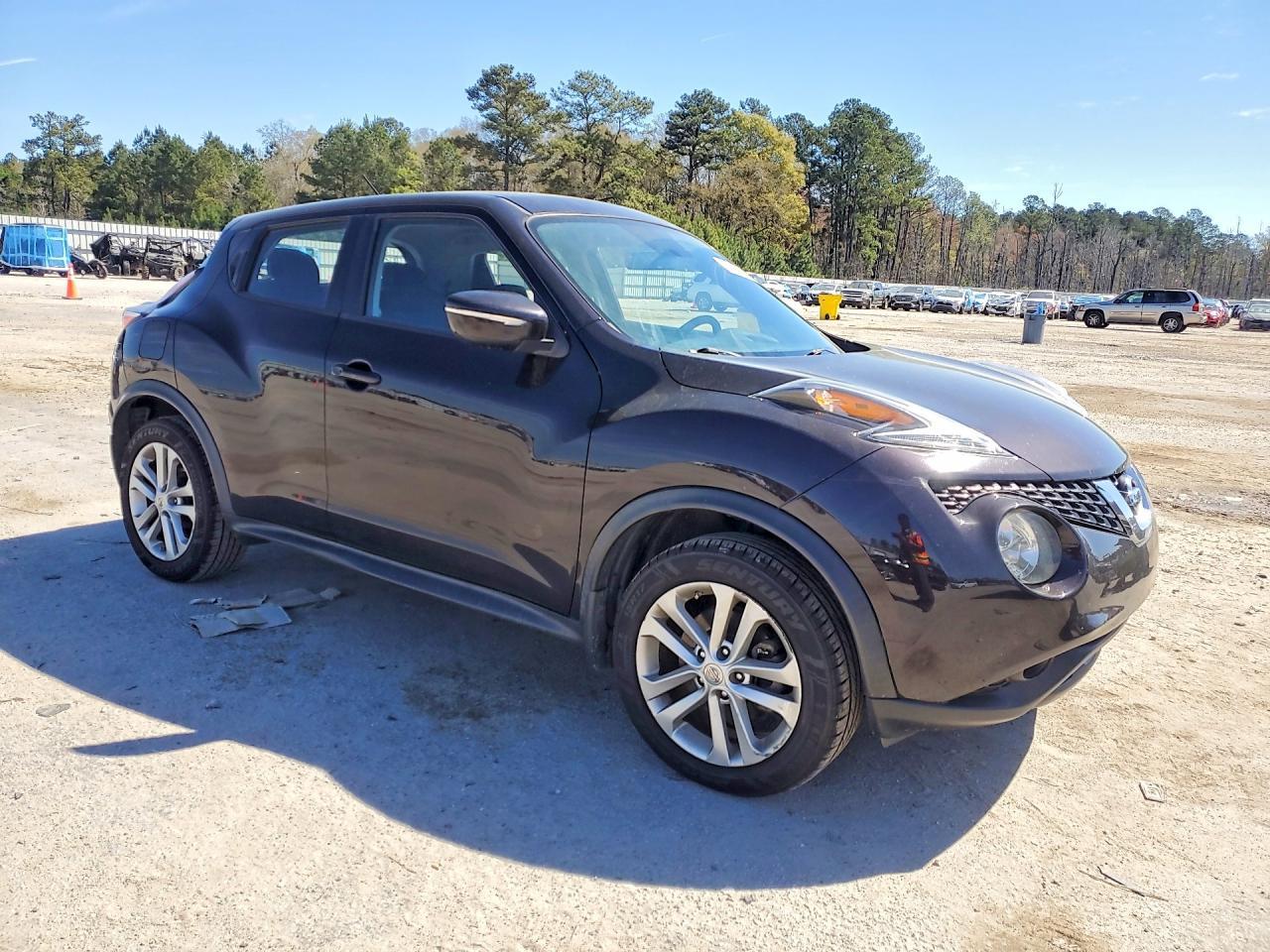 2017 NISSAN Juke
