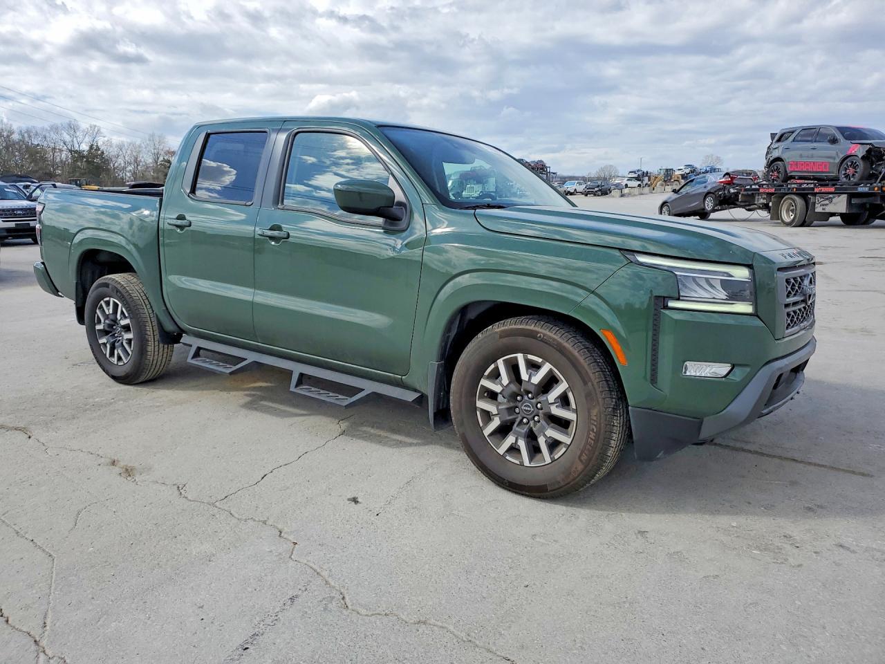 2024 NISSAN Frontier