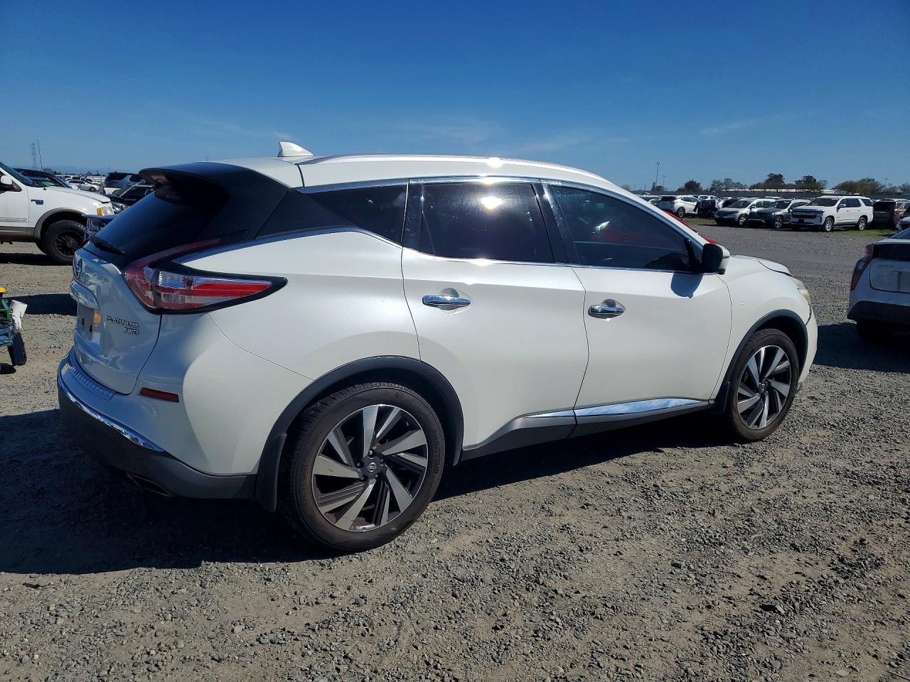 2017 NISSAN MURANO
