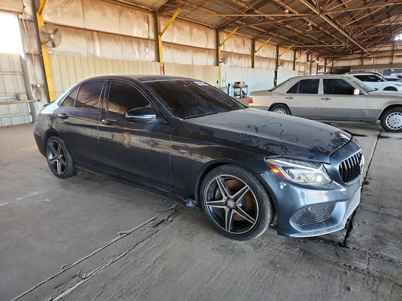 2016 MERCEDES-BENZ C-CLASS