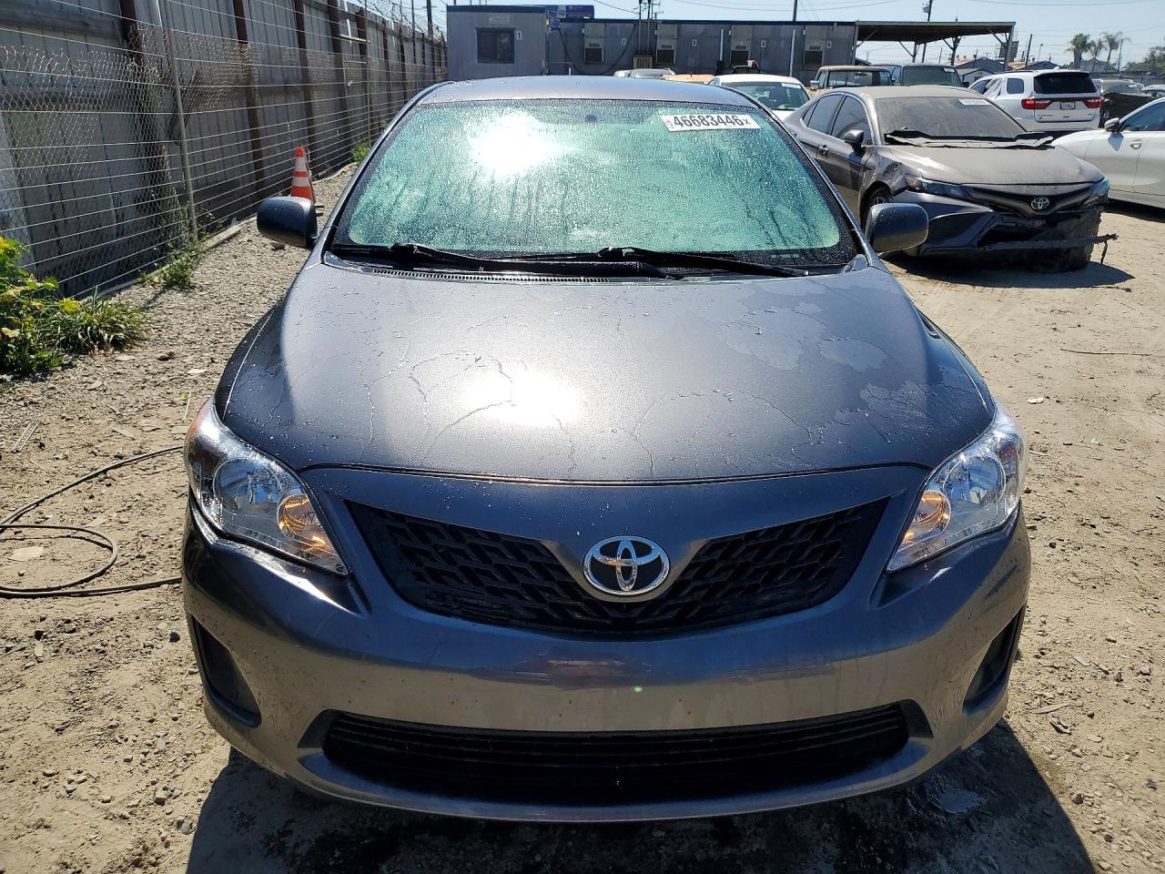 2013 TOYOTA COROLLA