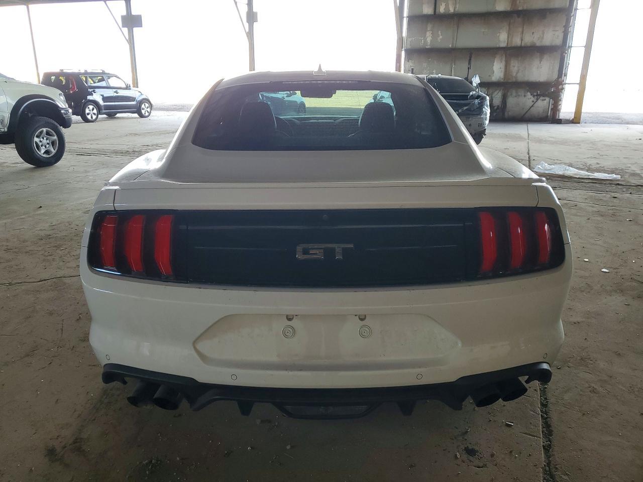 2022 FORD MUSTANG