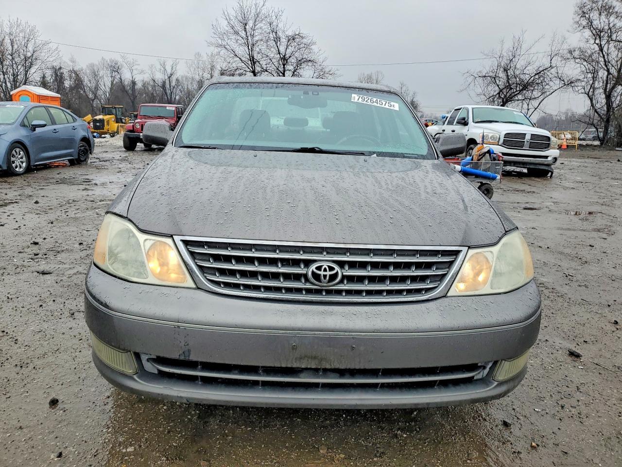 2004 TOYOTA Avalon