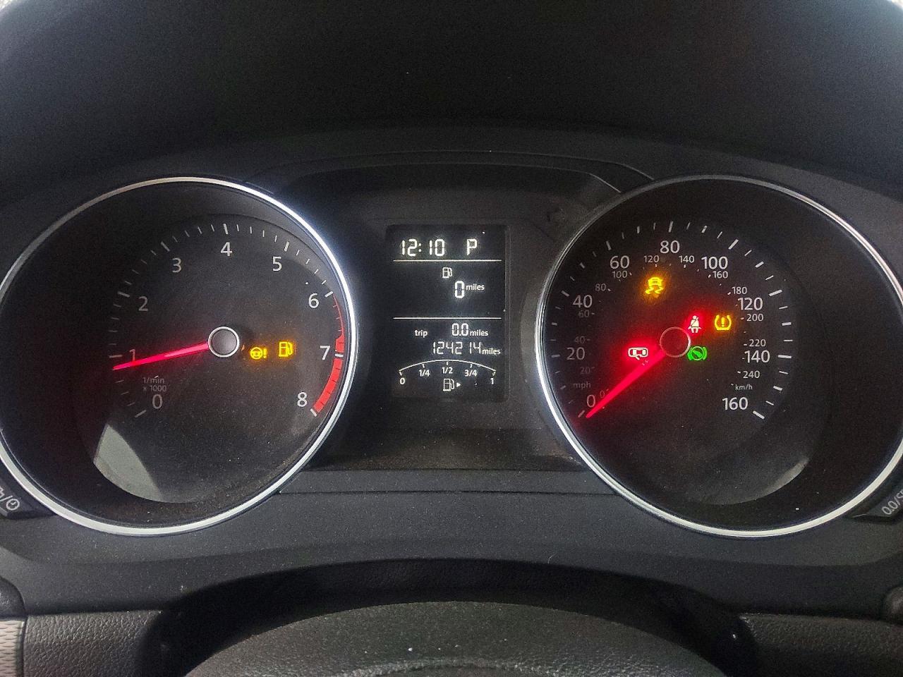 2018 VOLKSWAGEN JETTA