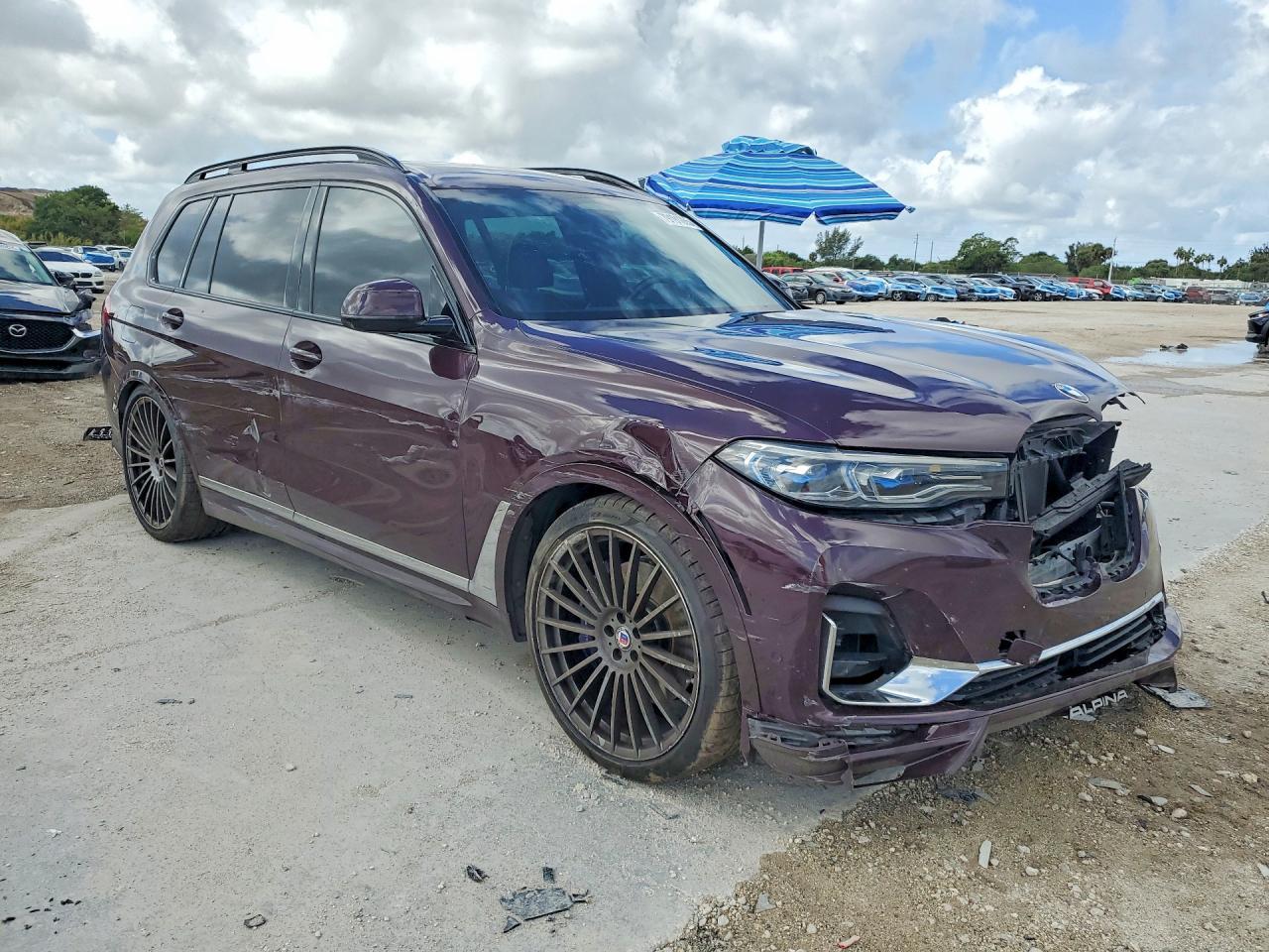 2021 BMW X7