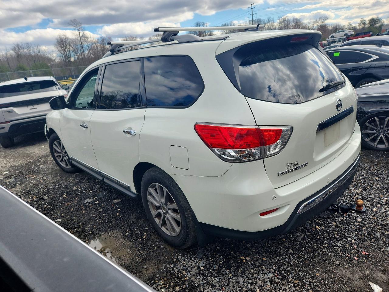 2015 NISSAN PATHFINDER