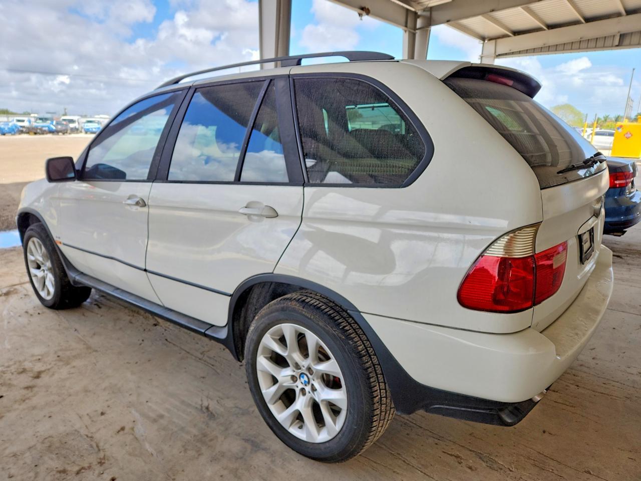 2003 BMW X5