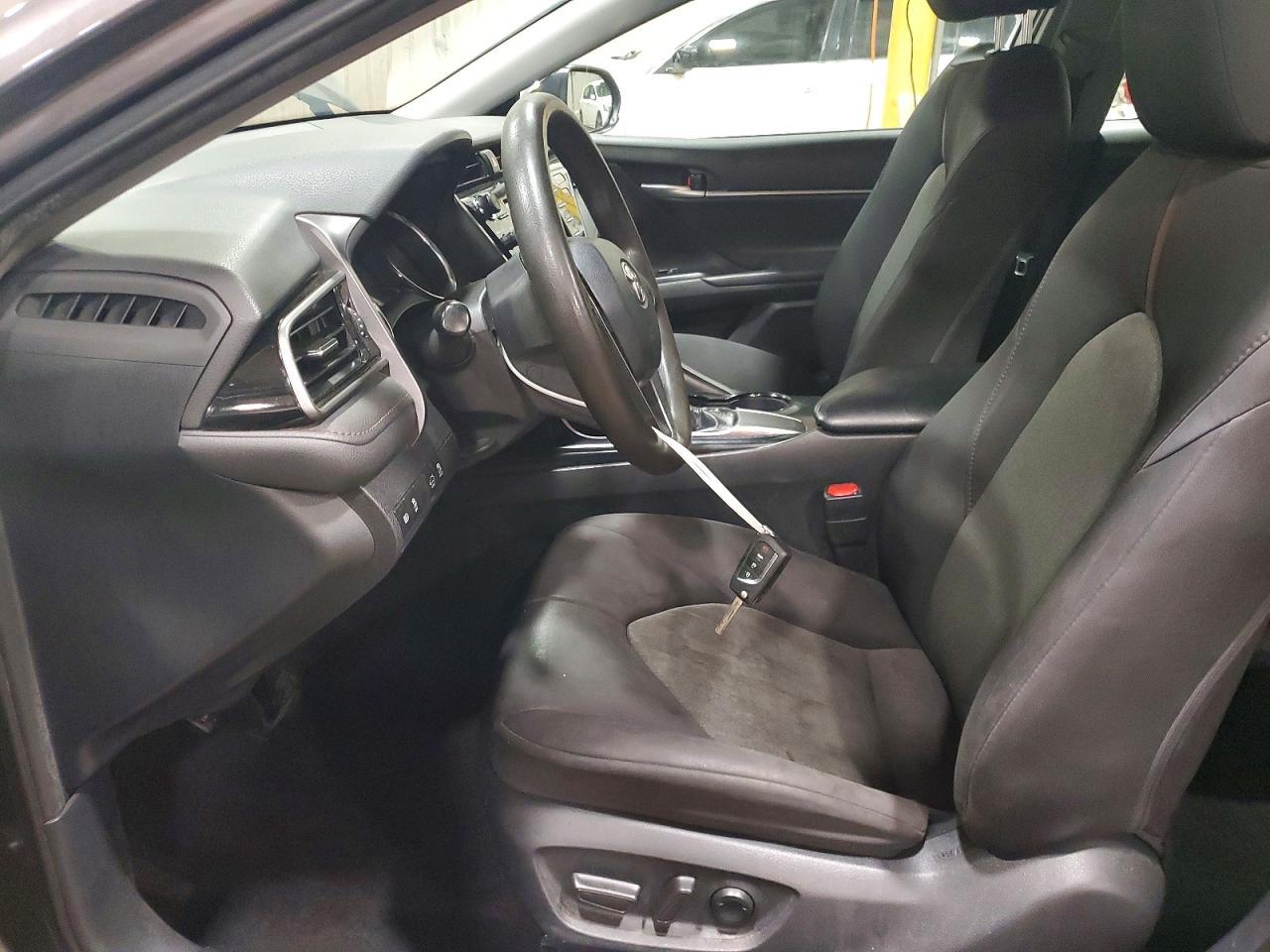 2019 TOYOTA CAMRY