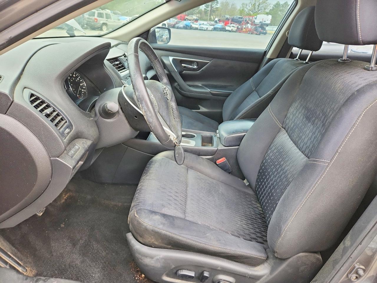 2017 NISSAN ALTIMA