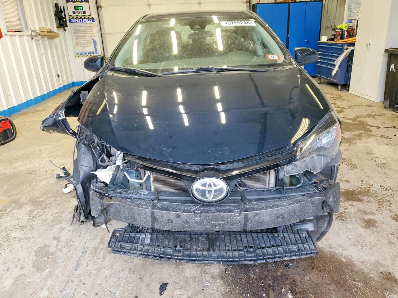 2017 TOYOTA COROLLA