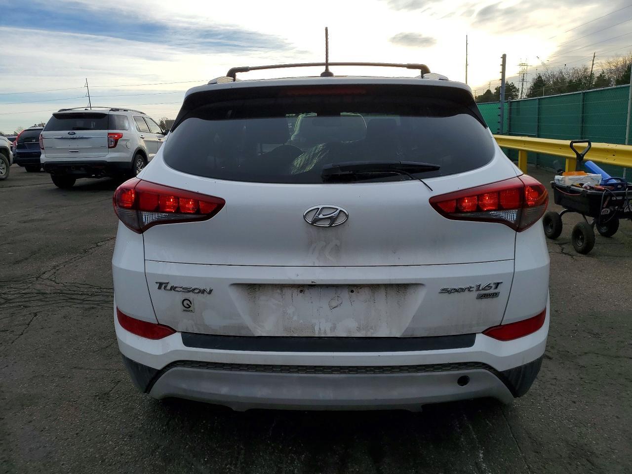 2017 HYUNDAI TUCSON