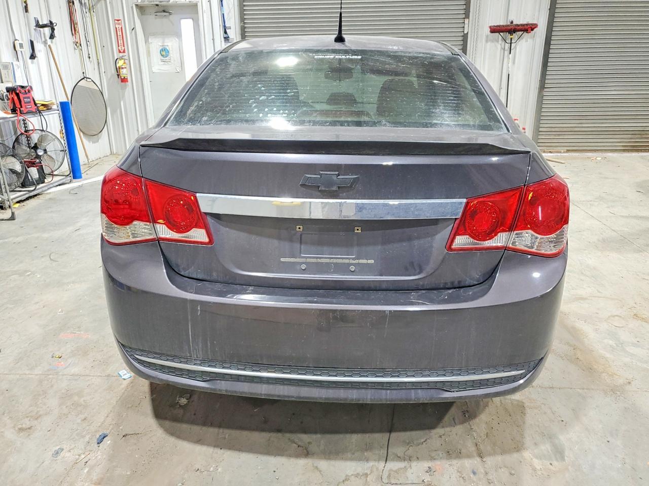 2011 CHEVROLET CRUZE
