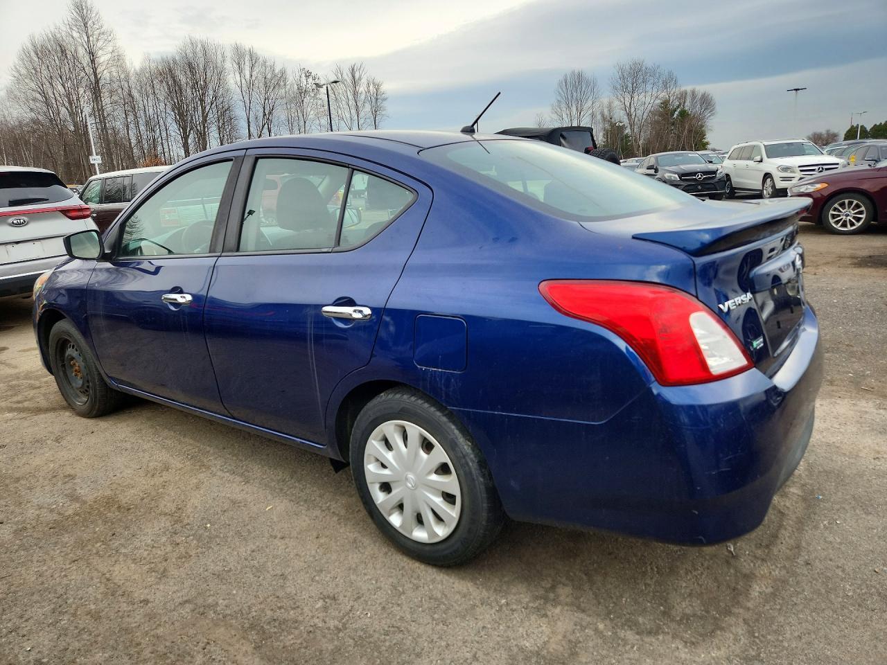 2019 NISSAN VERSA