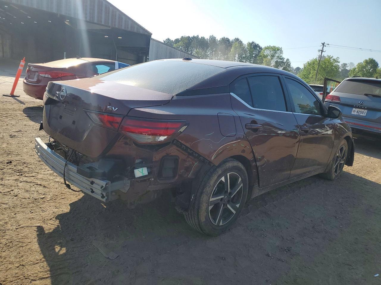 2024 NISSAN SENTRA