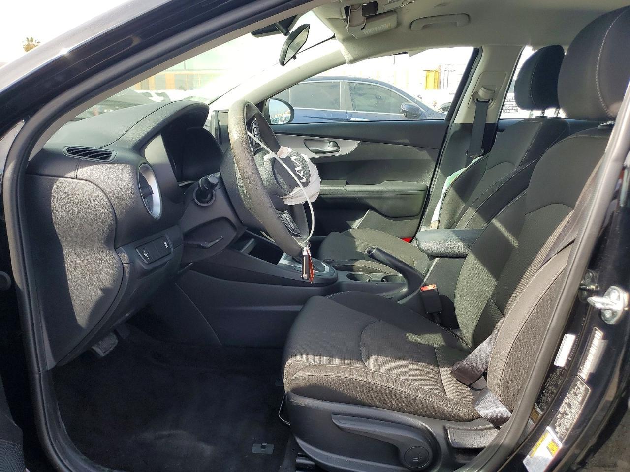 2024 KIA FORTE