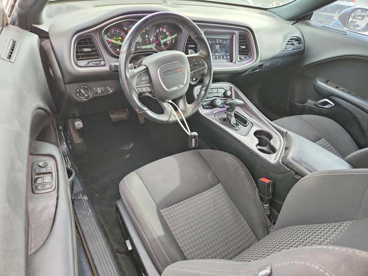 2019 DODGE Challenger