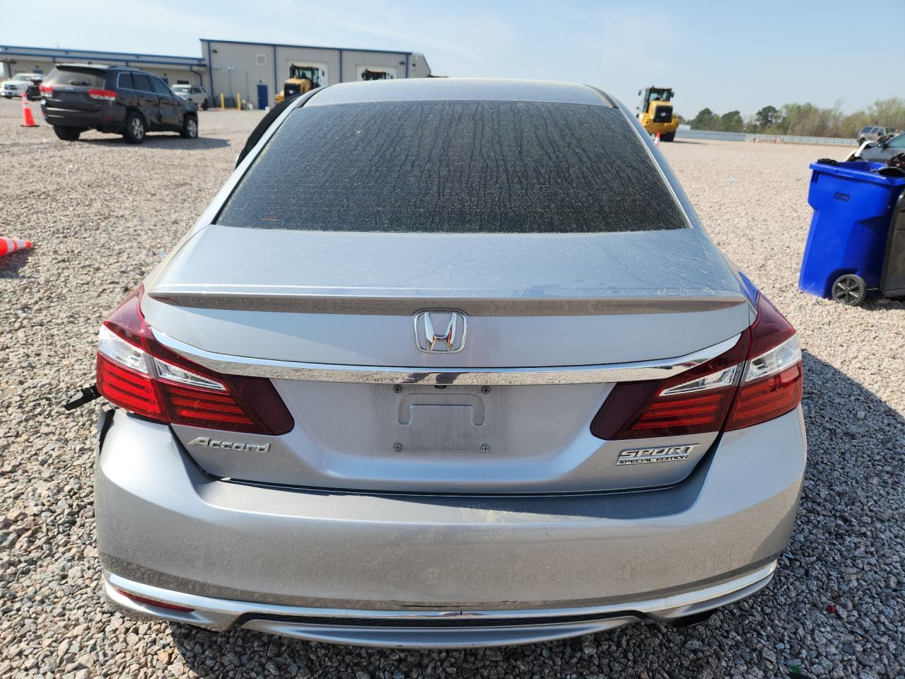 2017 HONDA ACCORD