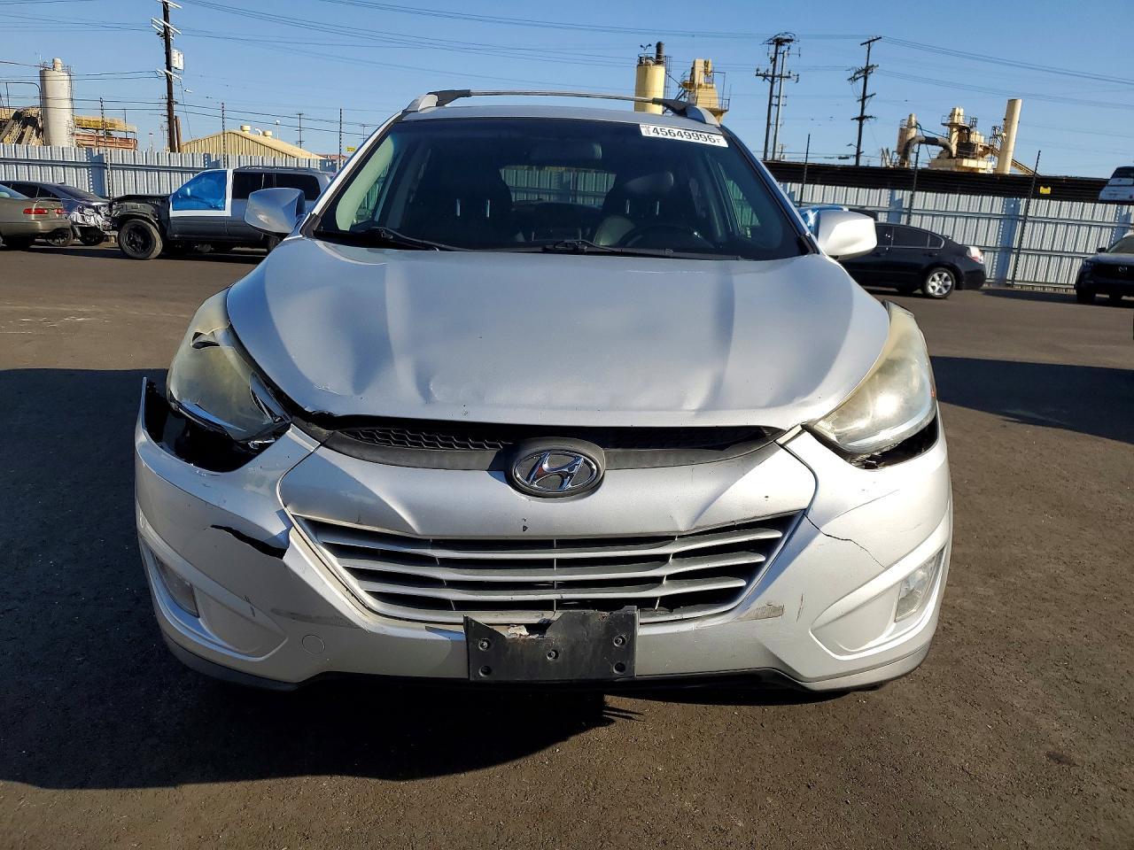 2015 HYUNDAI TUCSON