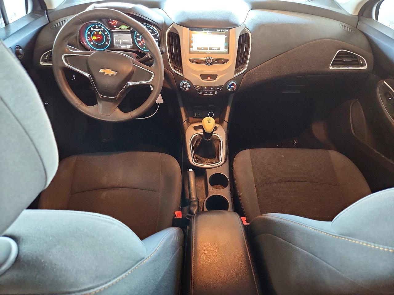 2016 CHEVROLET CRUZE