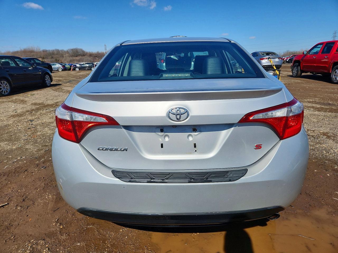 2015 TOYOTA COROLLA