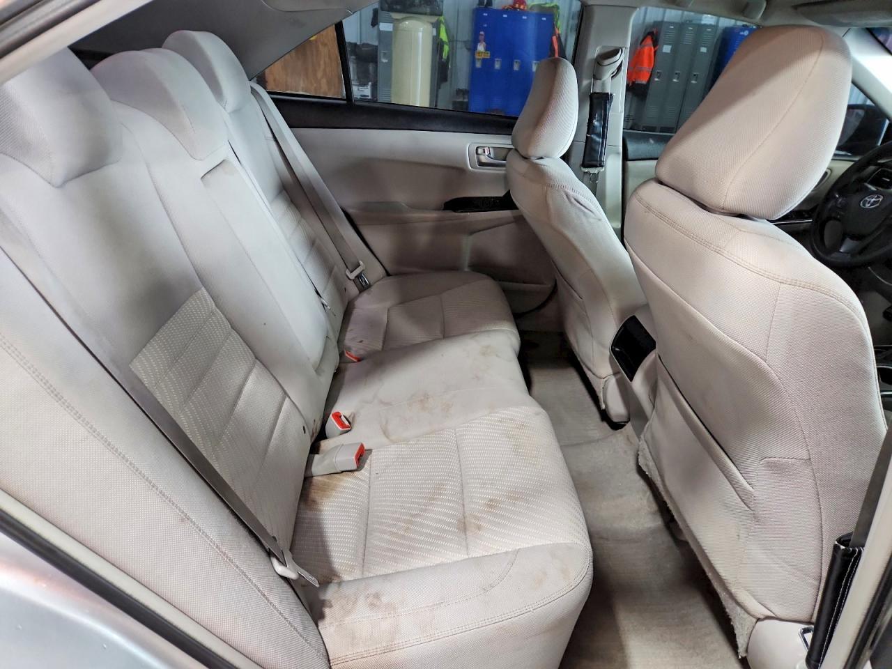 2016 TOYOTA CAMRY