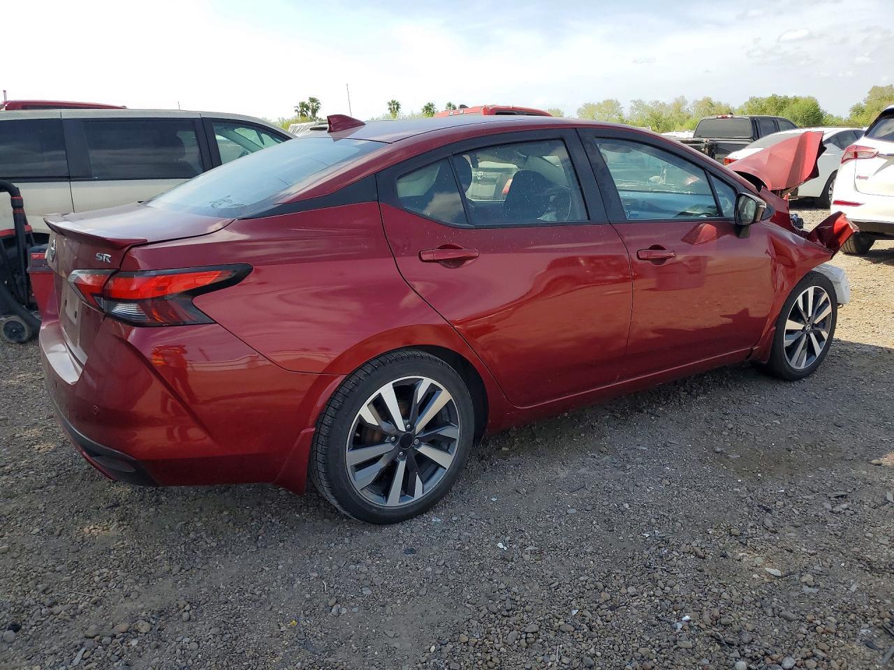 2020 NISSAN VERSA