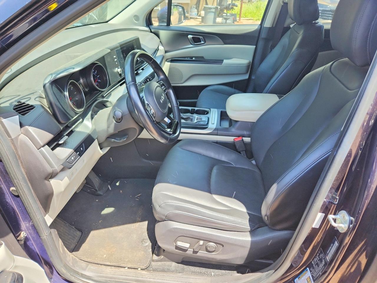2022 KIA Carnival