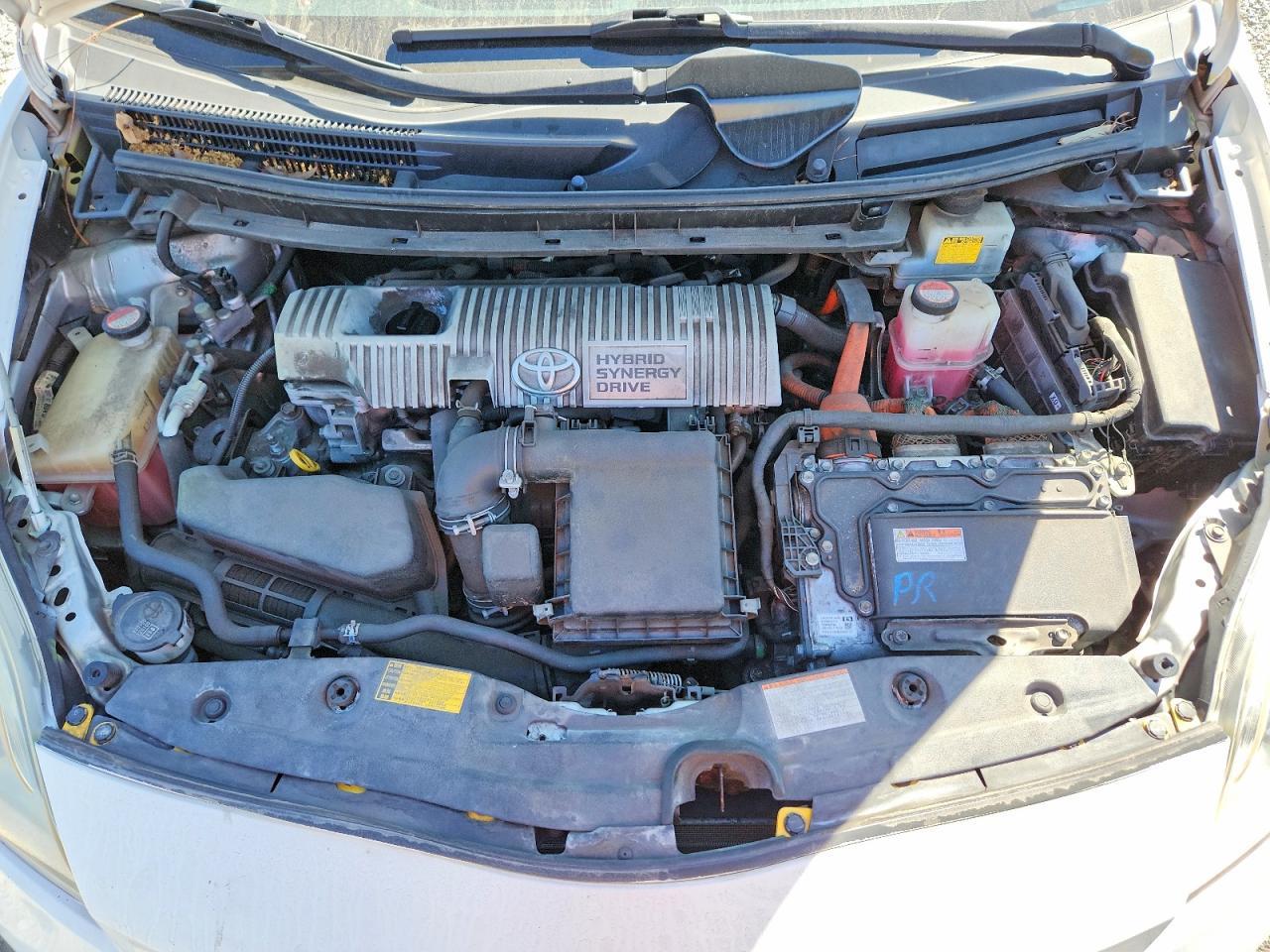 2015 TOYOTA PRIUS