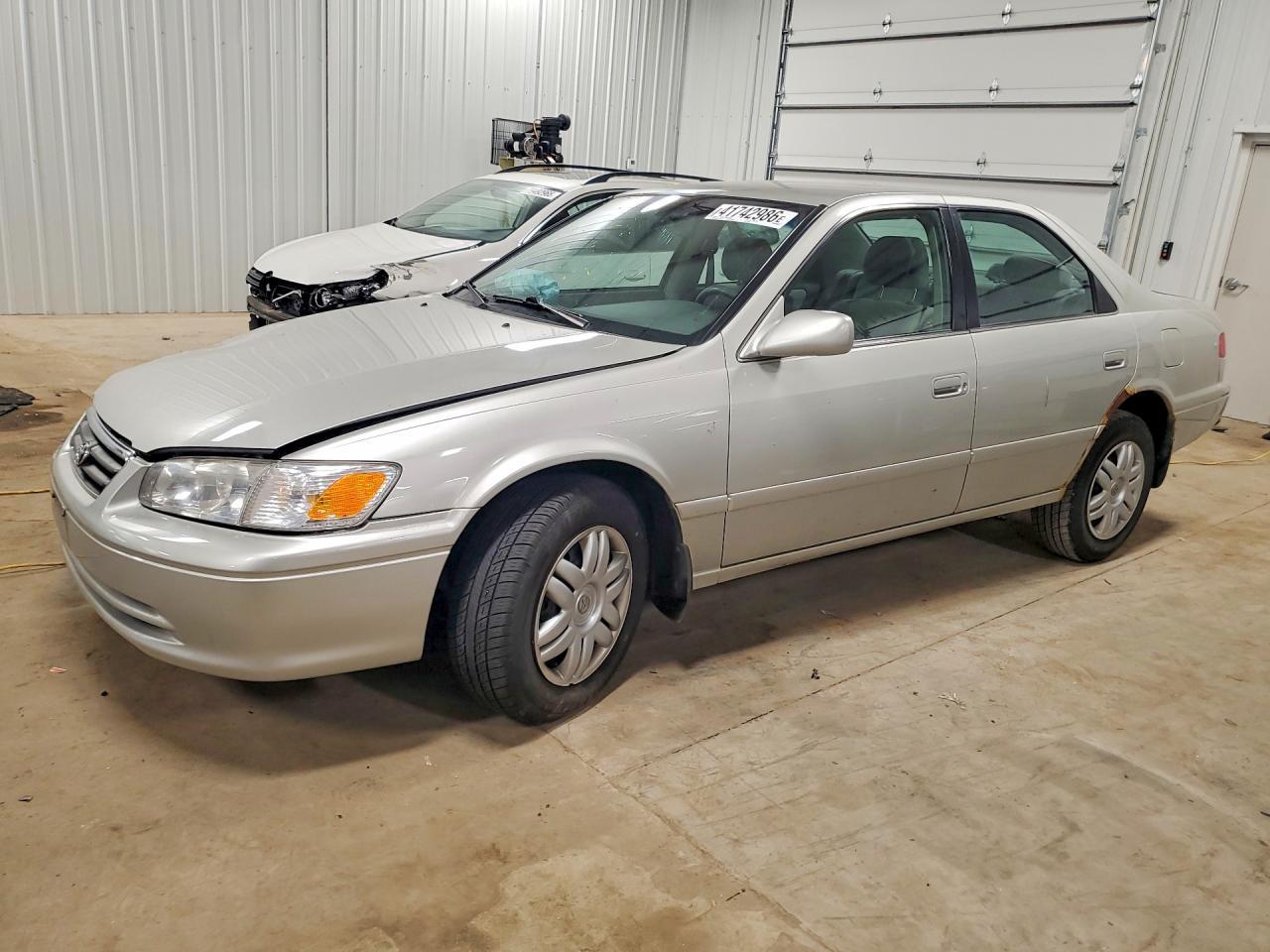 2000 TOYOTA CAMRY