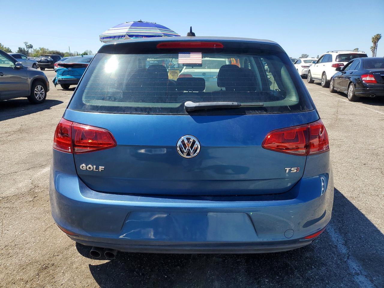 2016 VOLKSWAGEN GOLF