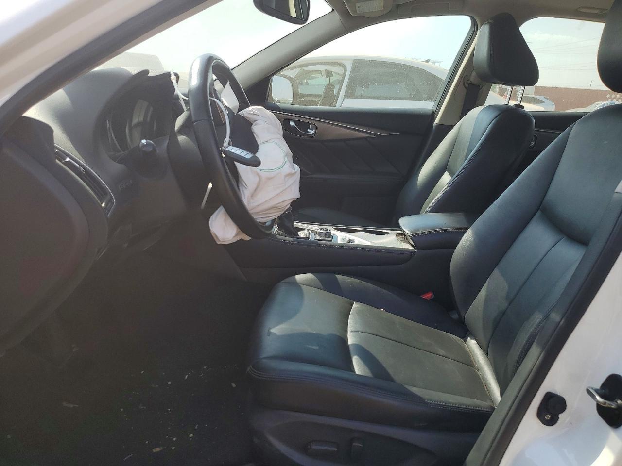 2017 INFINITI Q50