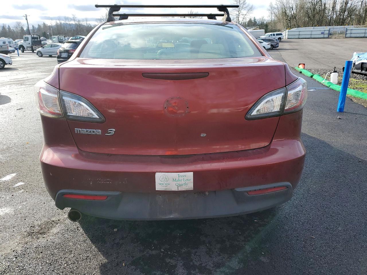 2010 MAZDA 3
