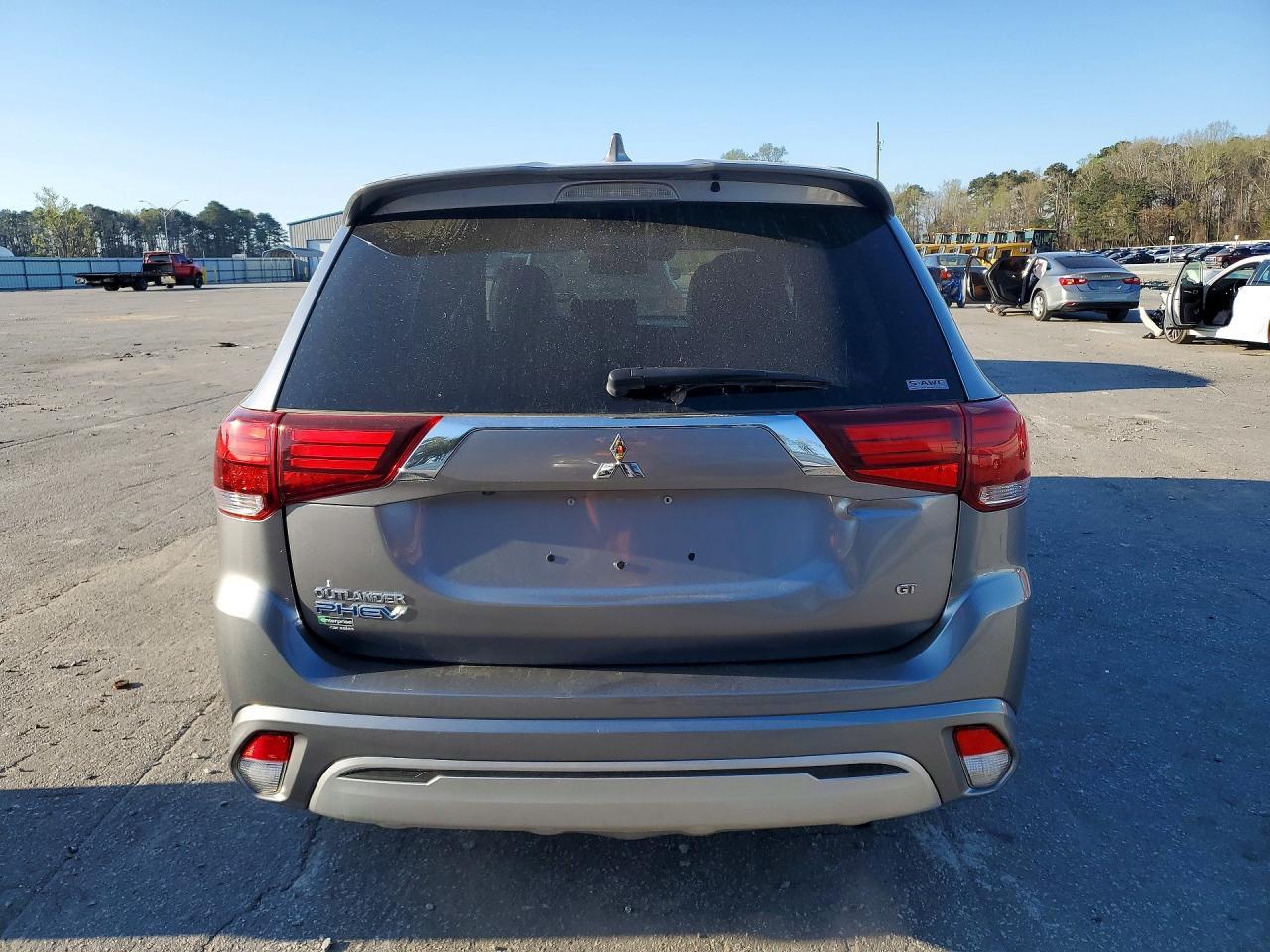 2022 MITSUBISHI outlander