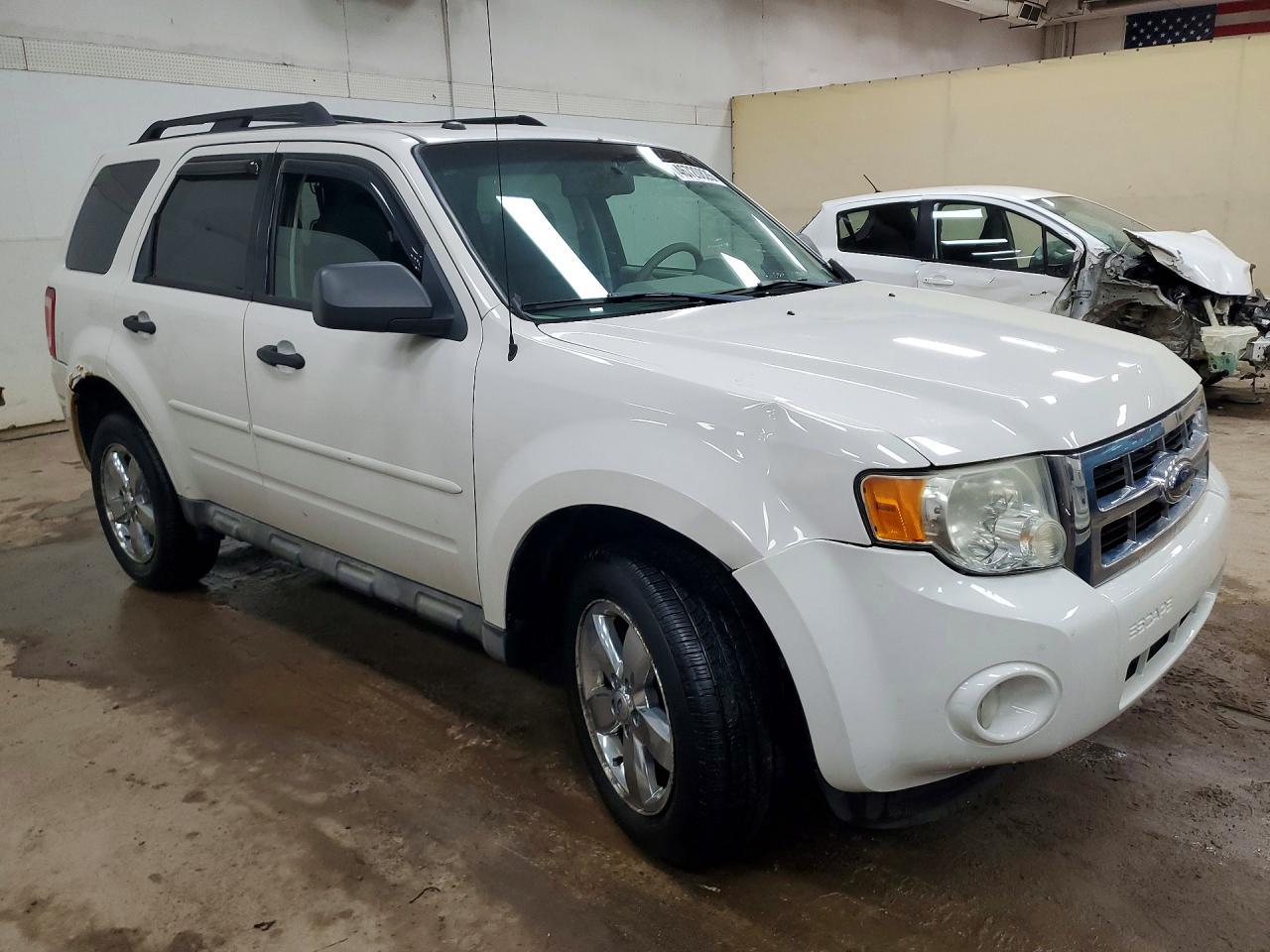 2009 FORD ESCAPE
