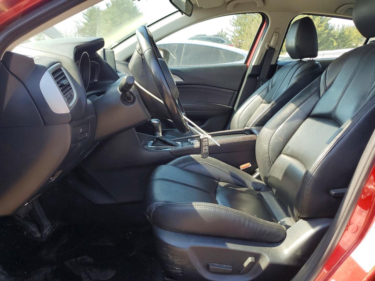 2018 MAZDA 3